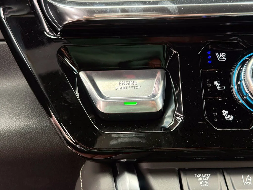New 2026 Summit White GMC Denali Ultimate image 29