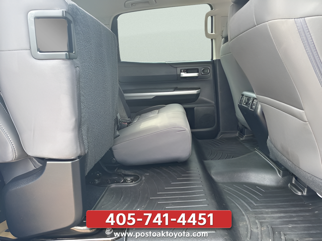 Used 2020 White Toyota SR5 image 17