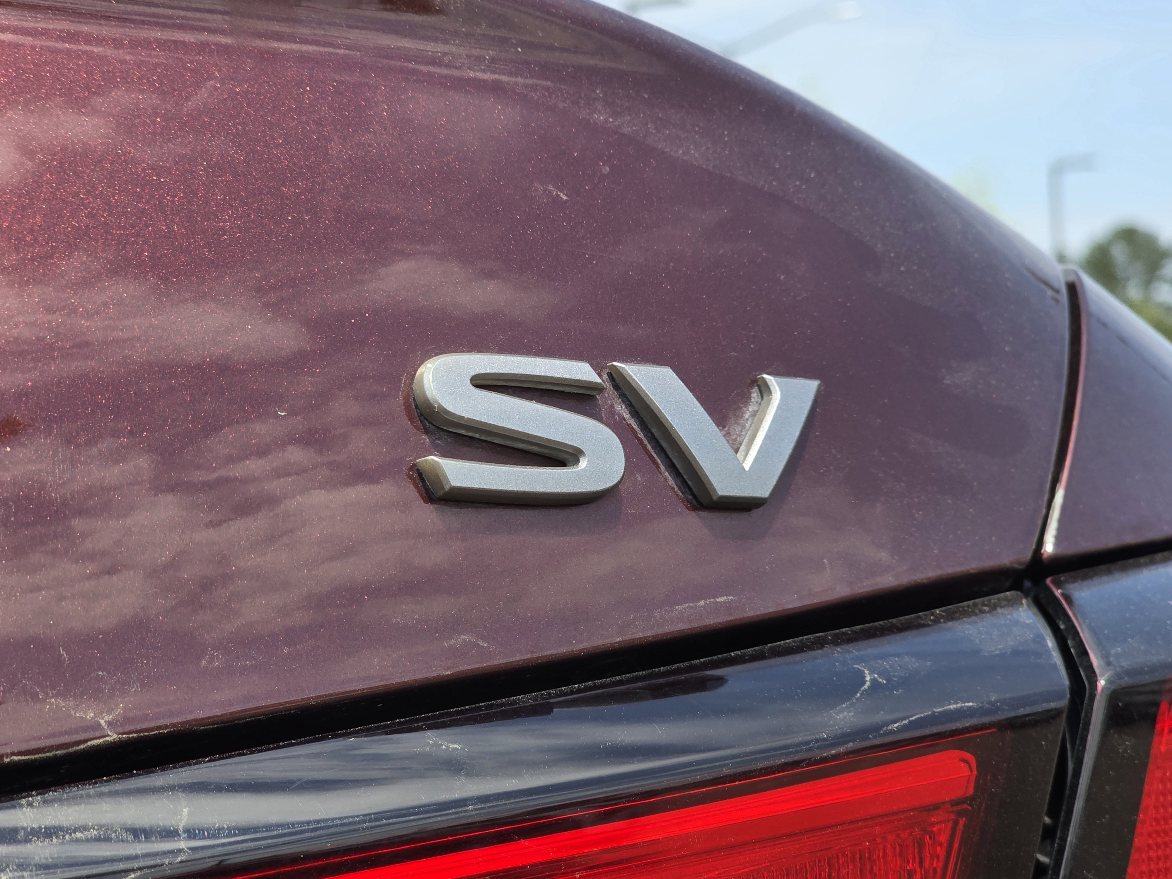 Used 2023 Garnet Pearl Metallic Nissan 2.5 SV image 29