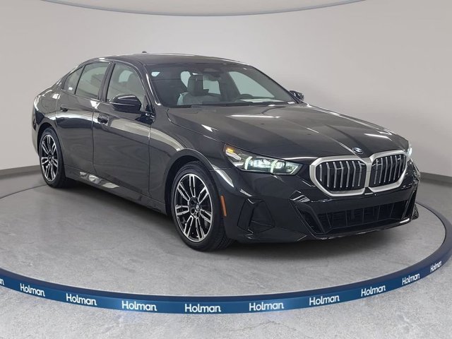 New 2027 Black Sapphire Metallic BMW 530i image 3