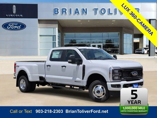 New 2026 Oxford White Ford F-350® XL image 1