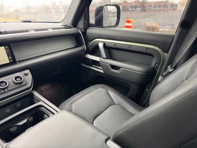 Certified Used 2023 Green Land Rover X-Dynamic SE image 12