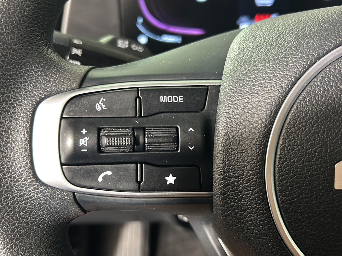Used 2024 Gravity Gray Kia LX image 19