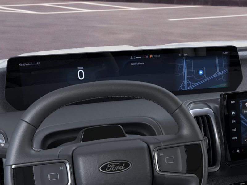 New 2025 Star White Metallic Tri-Coat Ford Platinum® MAX image 36