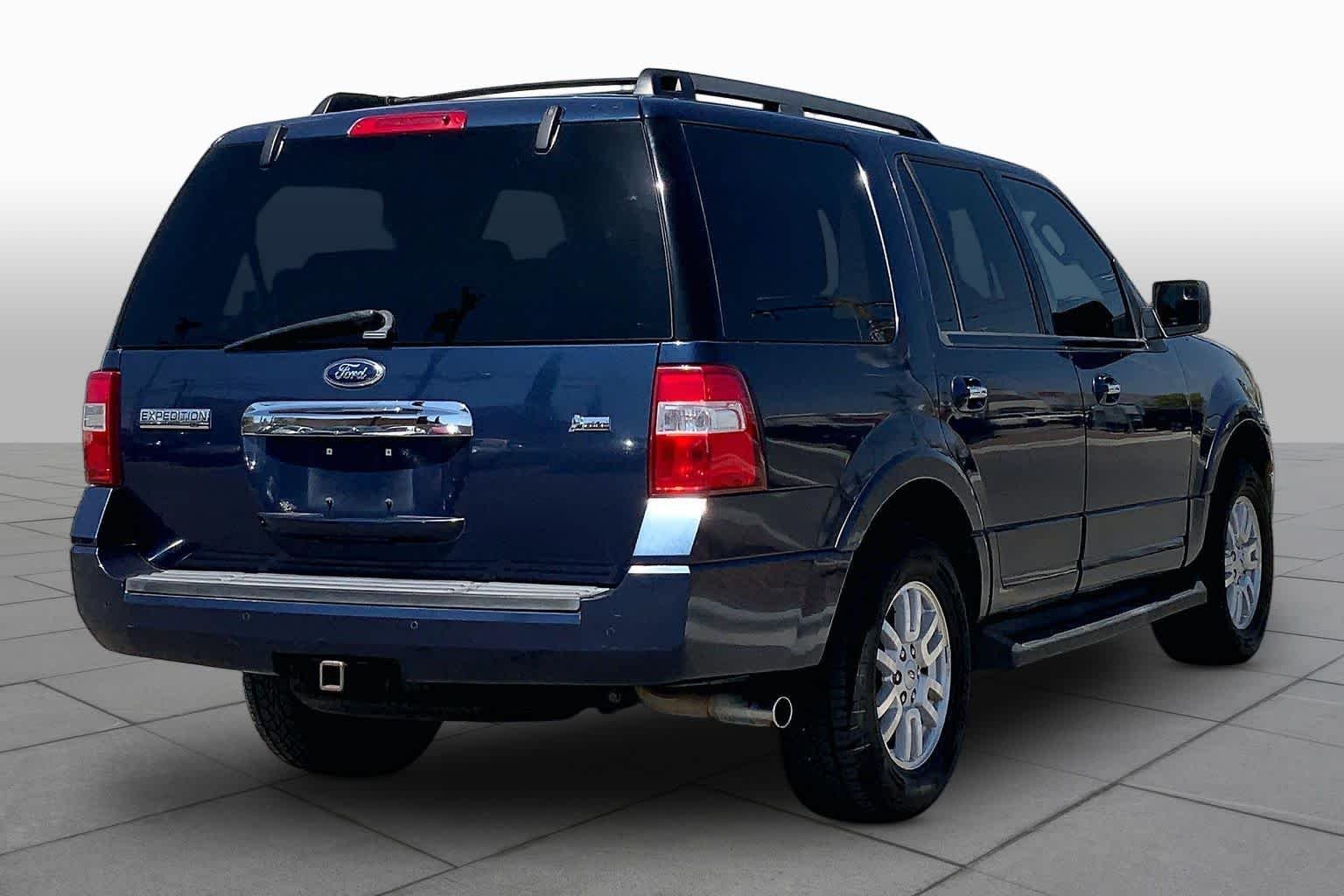 Used 2014 Blue Jeans Metallic Ford XLT image 10