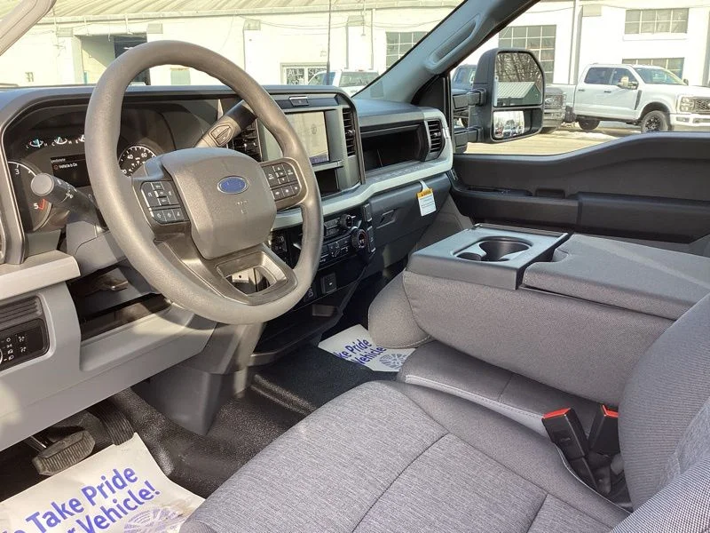 New 2026 White Ford XL image 31