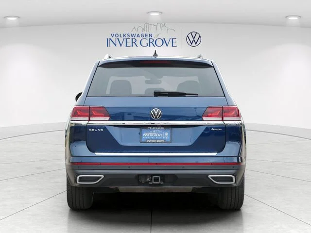 Used 2023 Blue Metallic Volkswagen SEL image 6