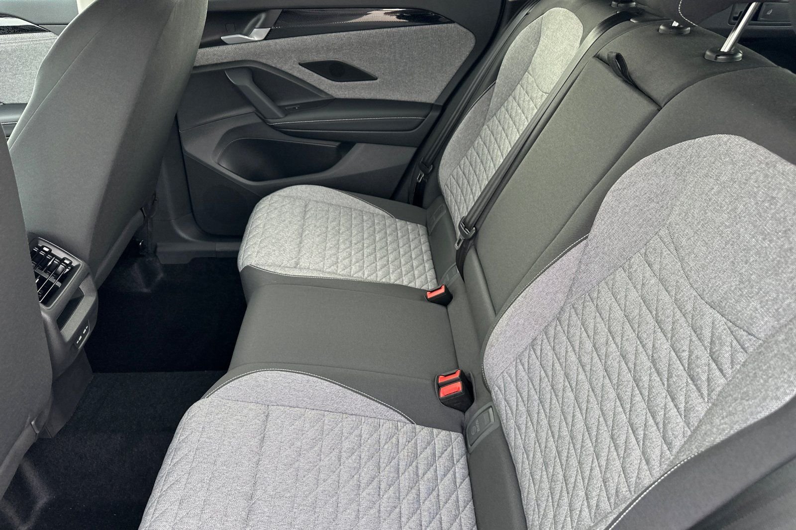 New 2026 Platinum Gray Metallic Volkswagen 2.0T S image 12