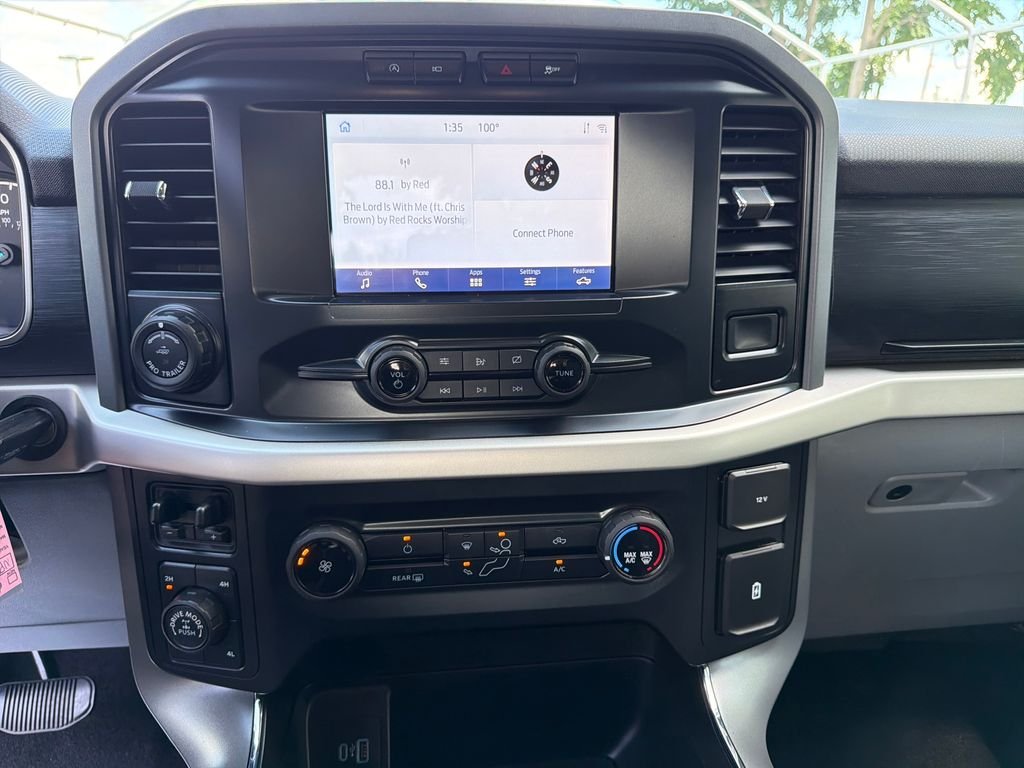 Used 2021 White Ford XLT image 37
