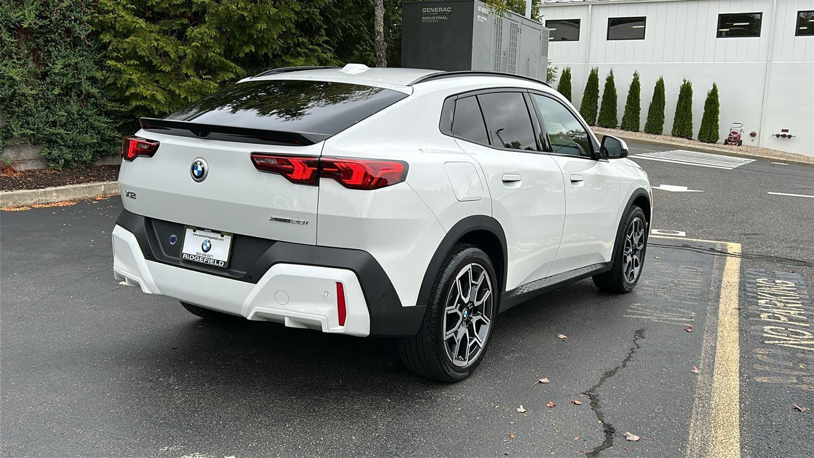 2025 BMW X2 28i - Photo 8