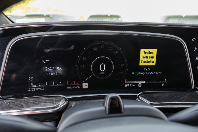 Used 2022 Black Cadillac Premium image 26