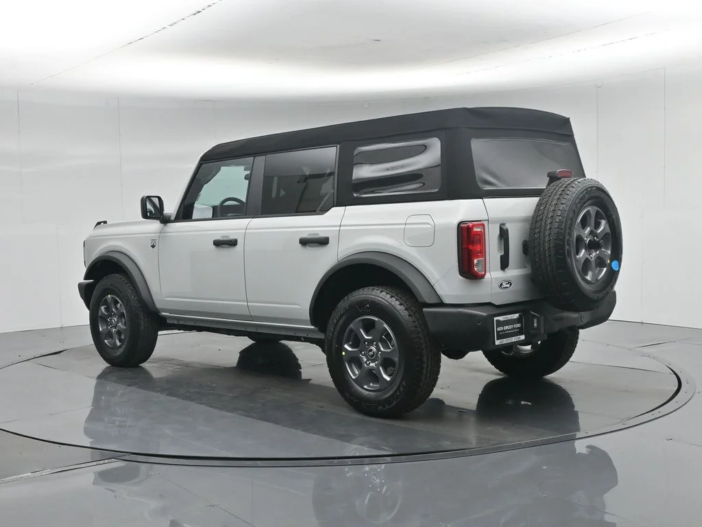 New 2026 Avalanche Gray Ford Big Bend image 6