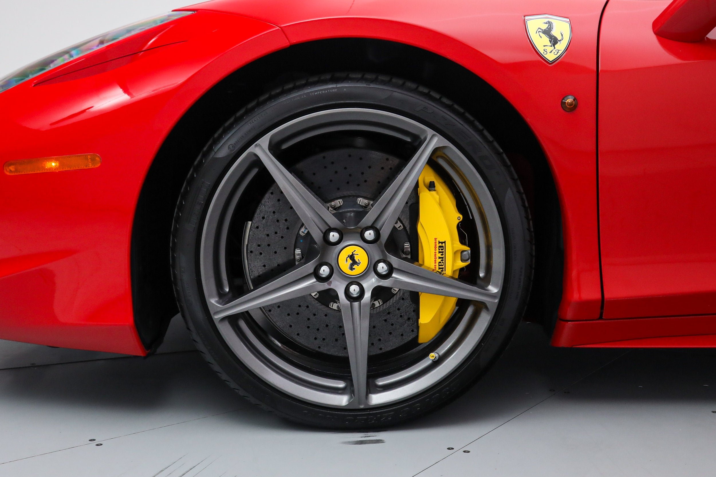 Used 2015 Rosso Corsa Ferrari  image 36