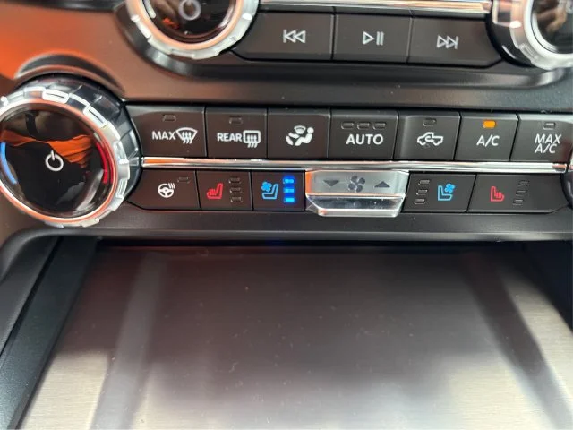 New 2026 Carbonized Gray Metallic Ford F-350® Platinum® image 31