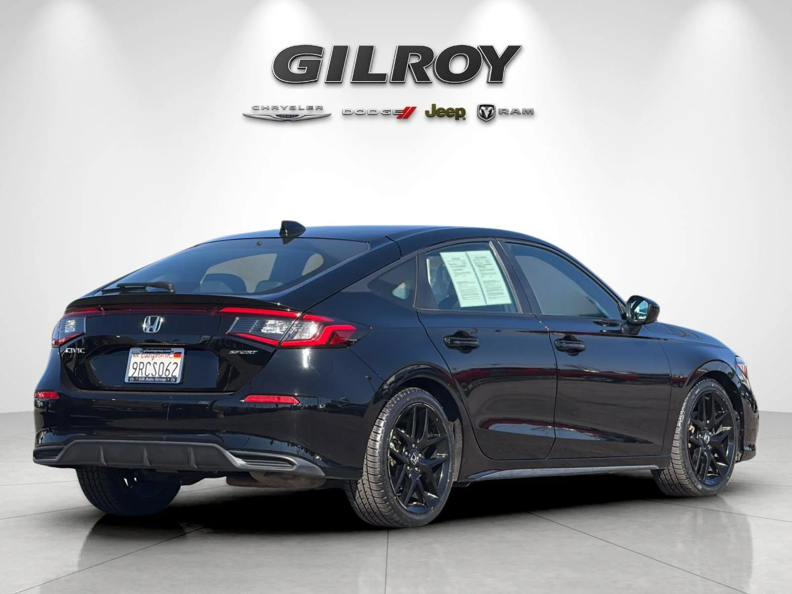 Used 2025  Honda Sport image 4