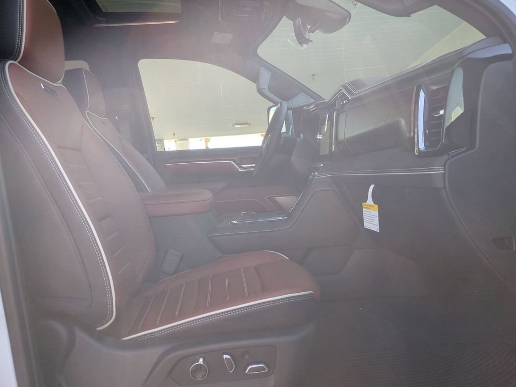New 2026 Glacier White Tricoat GMC Denali Ultimate image 34