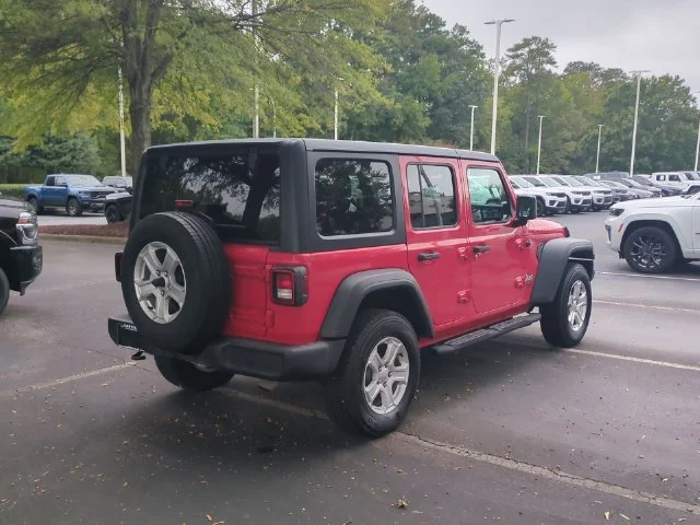 Used 2018 Red Jeep Unlimited Sport S image 5