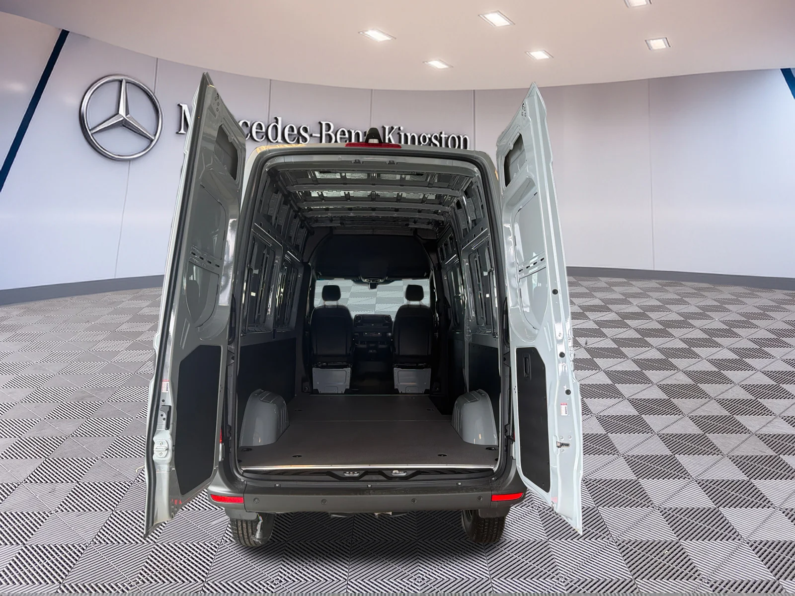 Used 2025 Silver Mercedes-Benz 2500 Standard Roof image 7