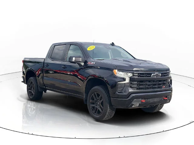 Used 2024 Black Chevrolet LT Trail Boss image 3