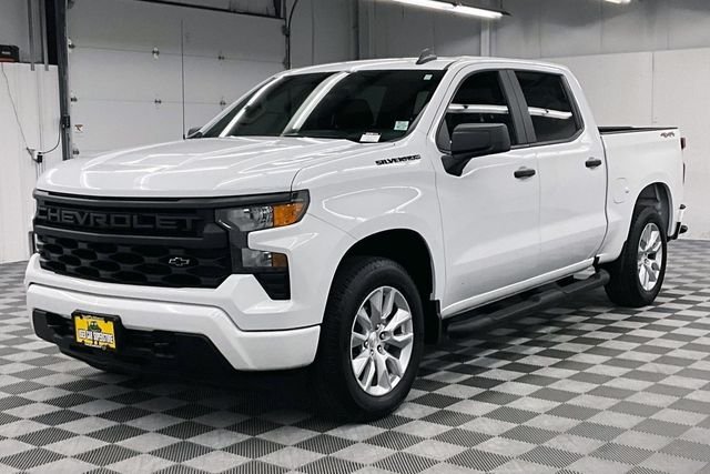 Used 2024 Summit White Chevrolet Custom image 12