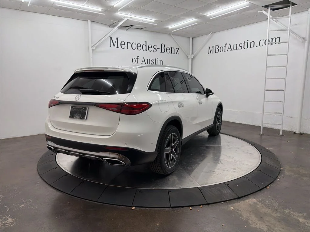 Used 2026 White Mercedes-Benz GLC 300 image 7