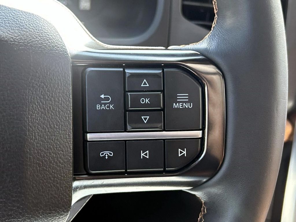 Used 2024 White Ford Platinum image 31