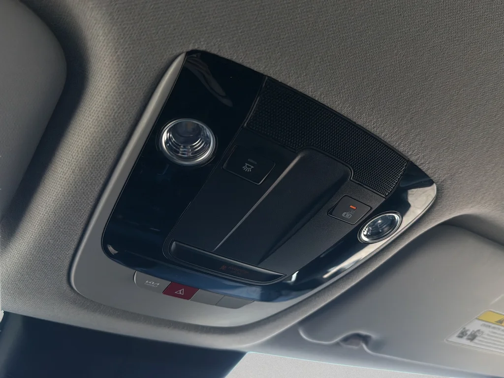 Used 2024 Gravity Gray Kia SX image 12
