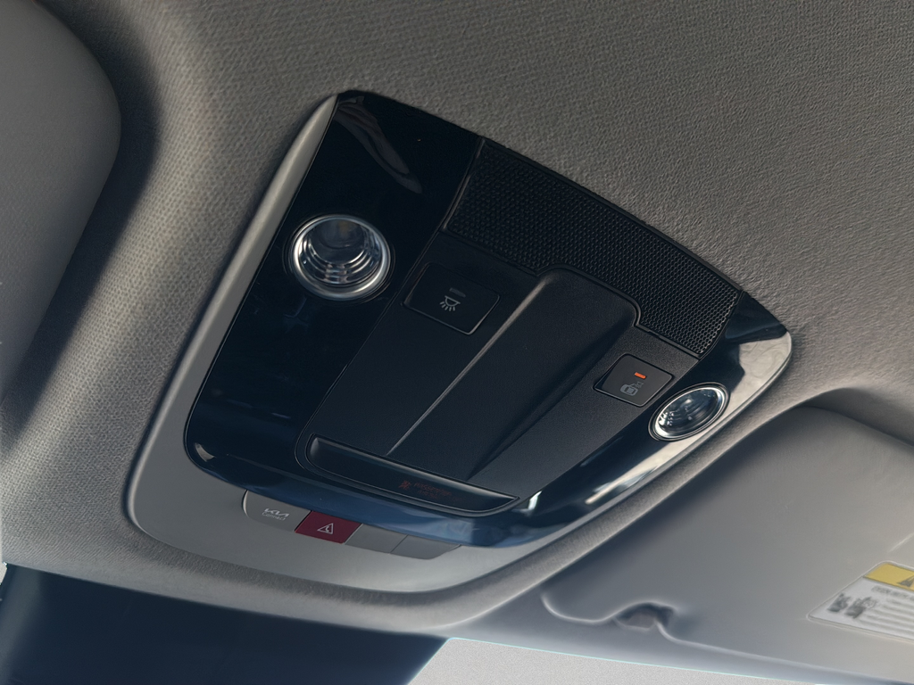 Used 2024 Gravity Gray Kia SX image 12