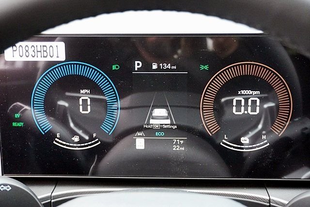 New 2026 Silver Hyundai SE image 36