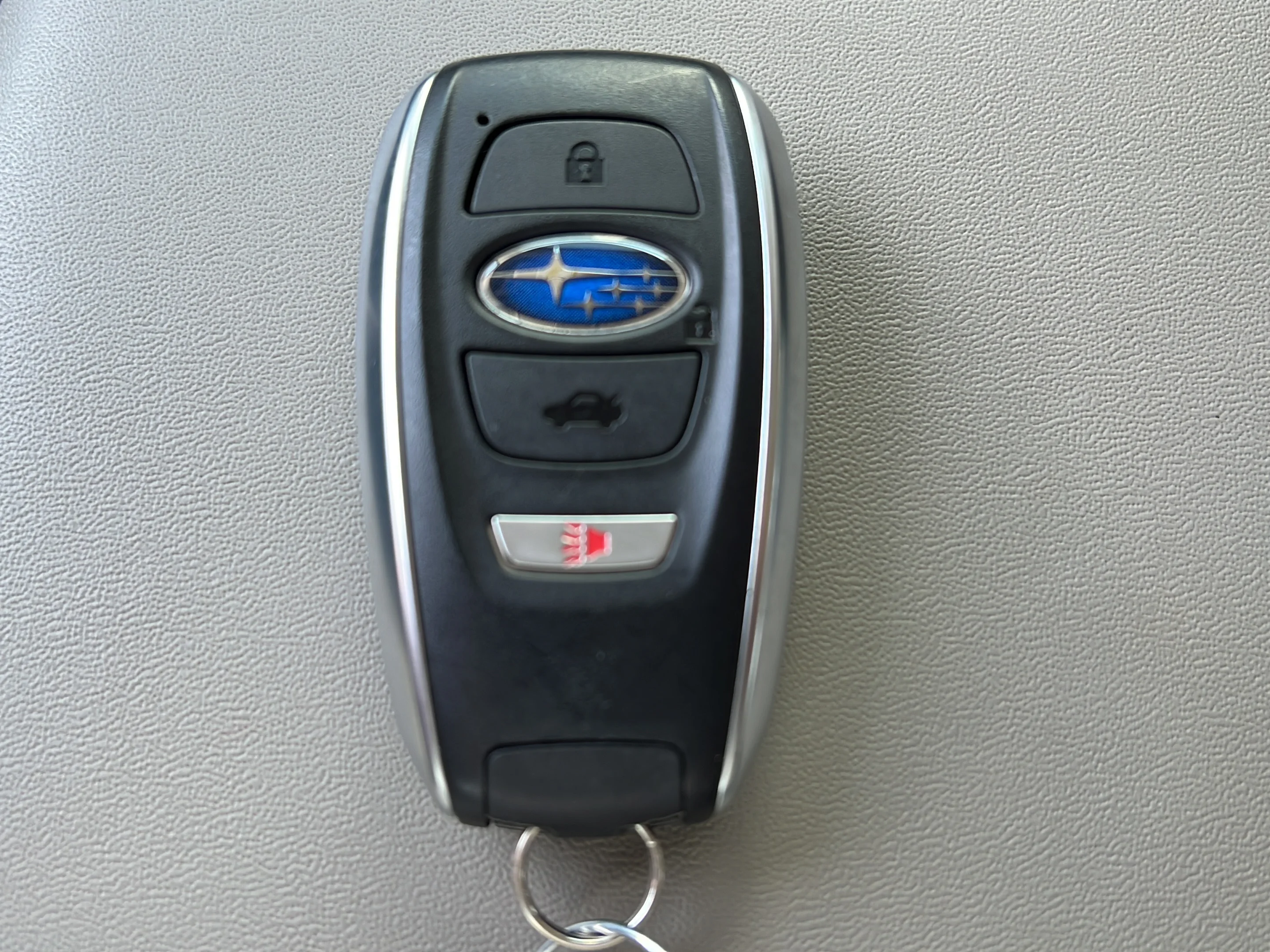 Used 2023 Crystal White Pearl Subaru Limited image 27