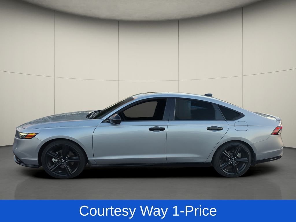Used 2023 Gray Honda Sport-L image 5