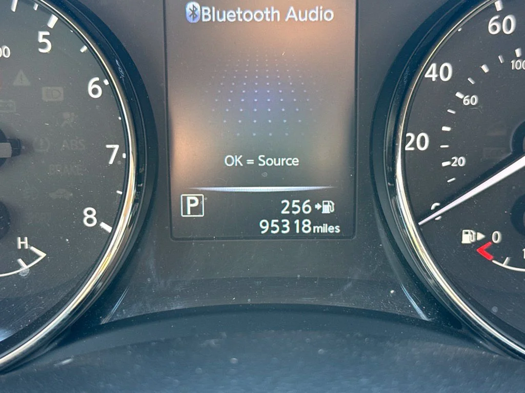 Used 2017 Blue Nissan SV image 8