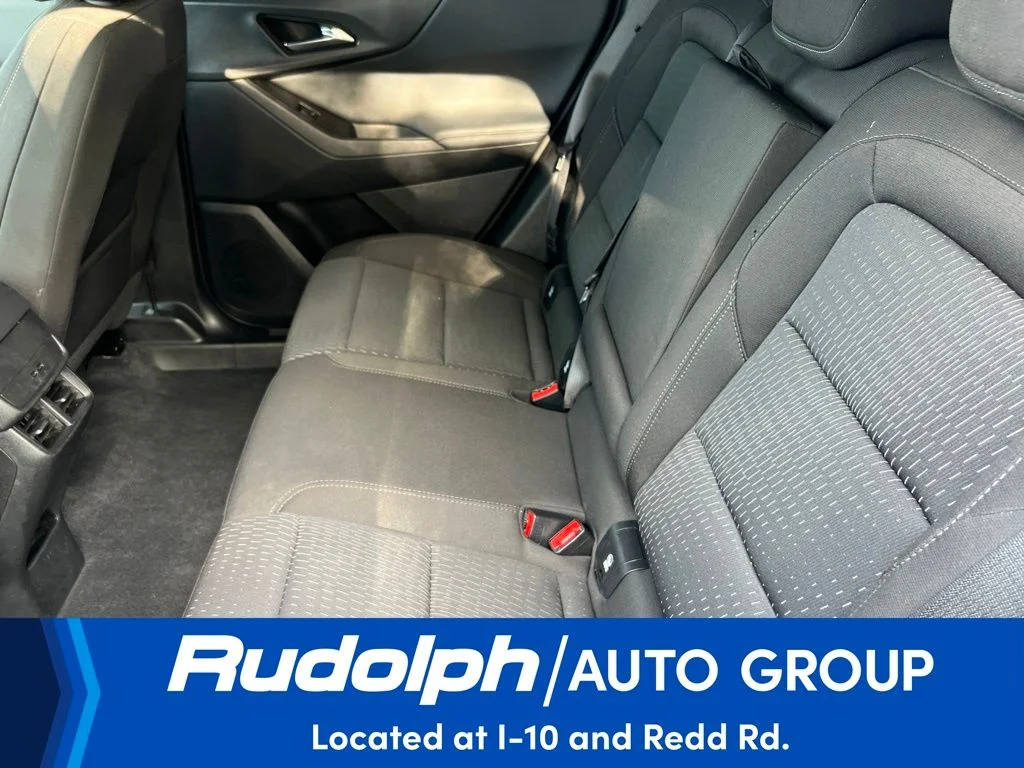 Used 2026 White Chevrolet LT image 33