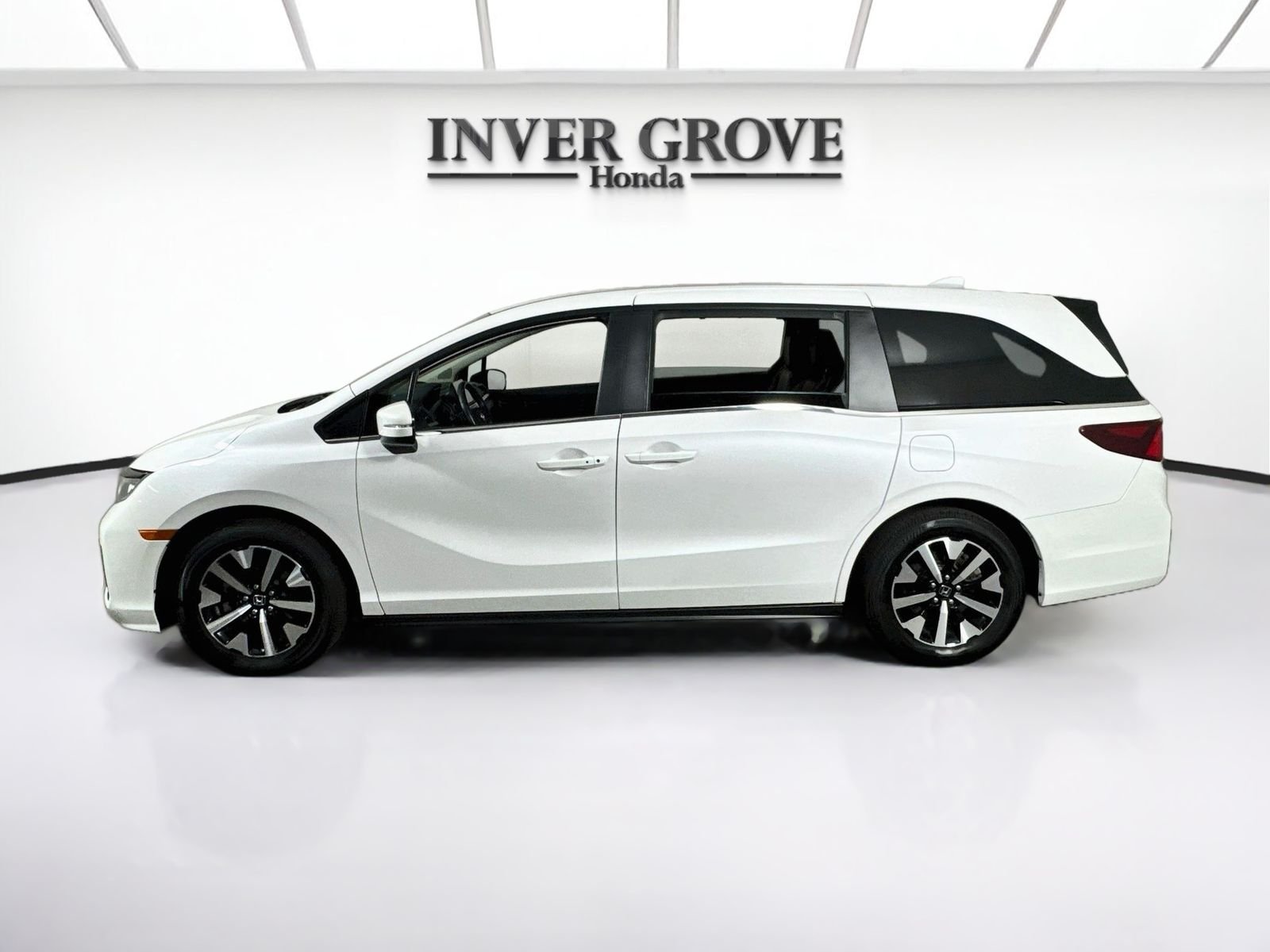 2025 Honda Odyssey EX-L - Photo 8