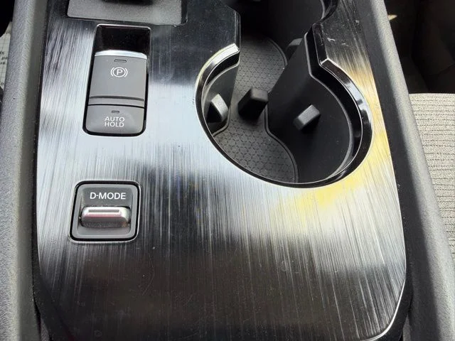 2022 Nissan Rogue SV - Photo 25