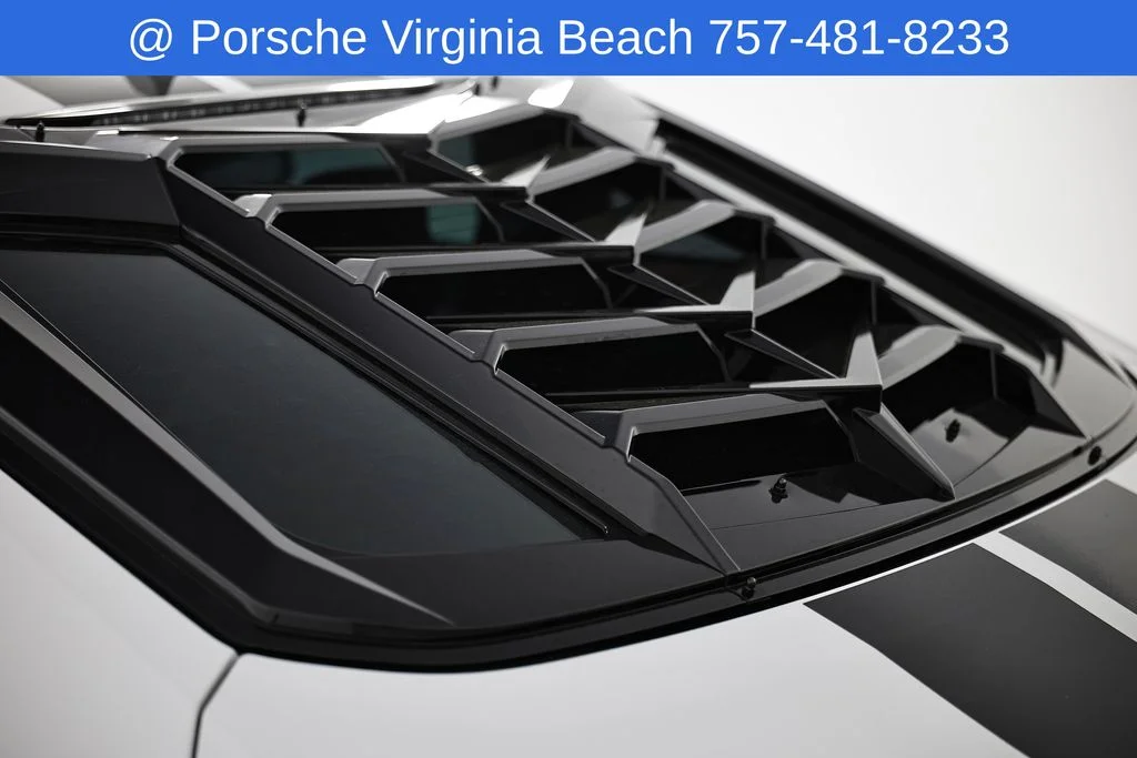 Used 2021 White Ford Shelby GT500 image 17
