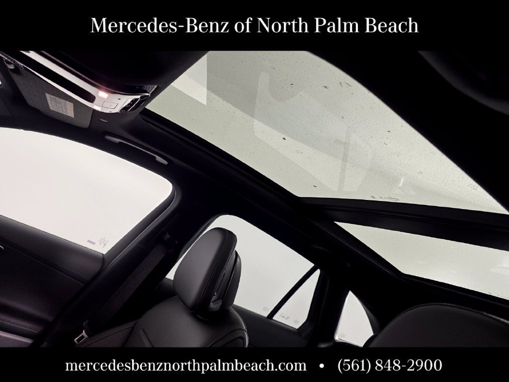 New 2026 Polar White Mercedes-Benz GLC 300 image 37
