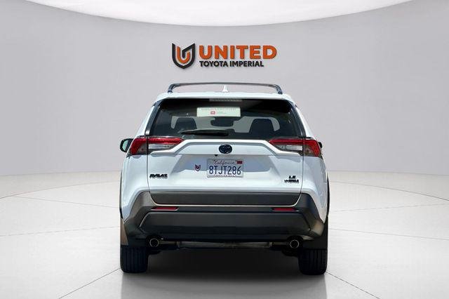 Certified Used 2021 ICE CAP Toyota  image 5