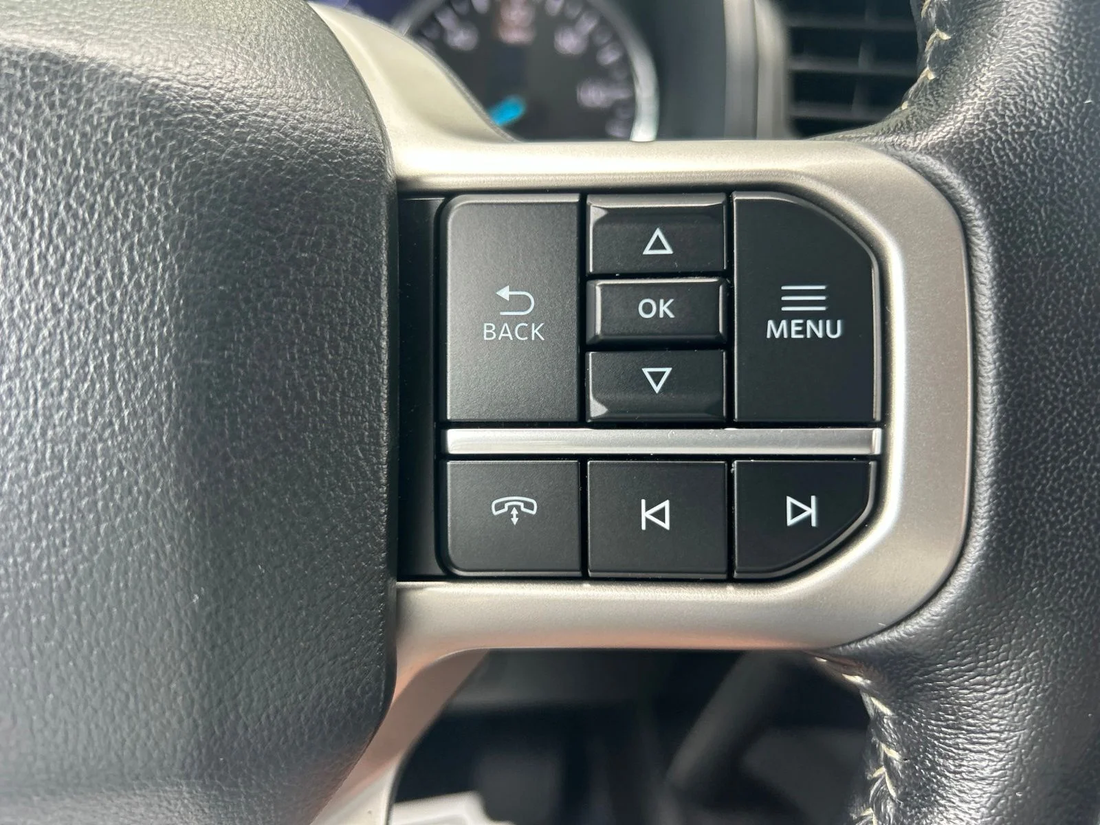 Used 2024 Gray Ford XLT image 19