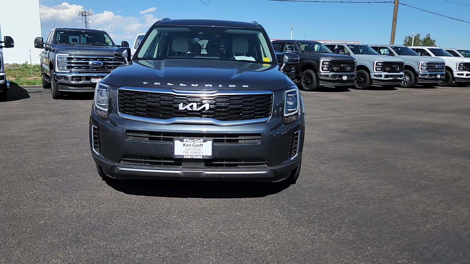 Certified Used 2022 Gravity Gray Kia EX image 4