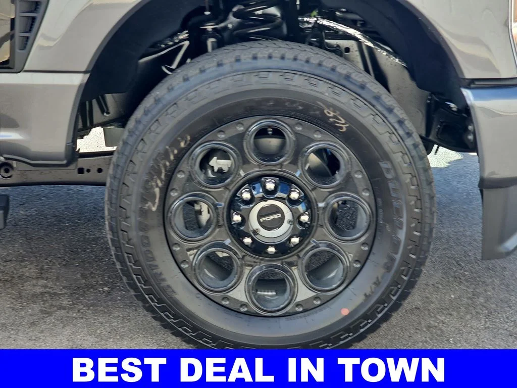 New 2026 Carbonized Gray Metallic Ford F-250® Lariat® image 39