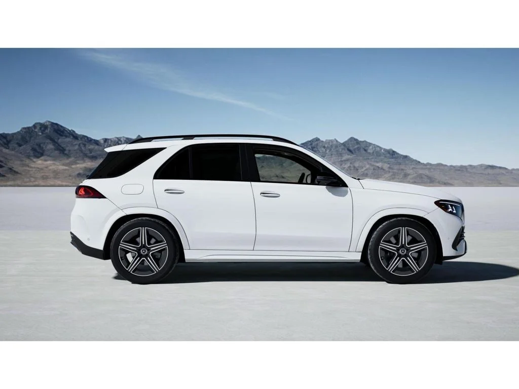 New 2027 White Mercedes-Benz GLE 450 image 2
