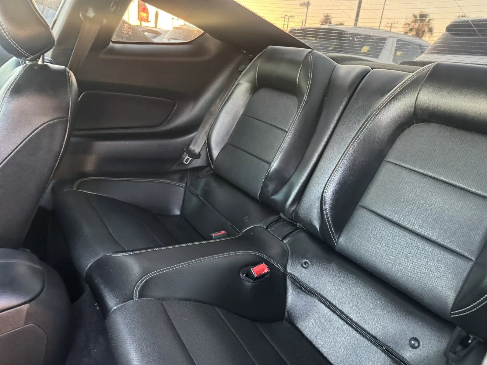 Used 2023  Ford EcoBoost image 19