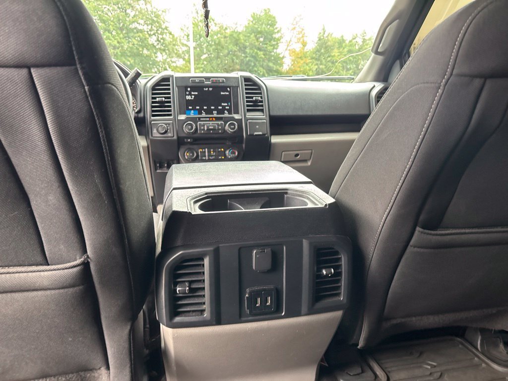 Used 2018  Ford XL image 22