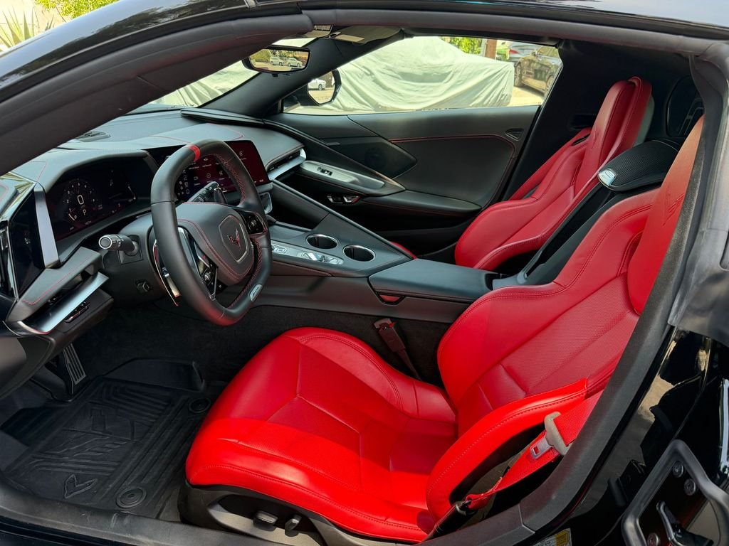 Used 2026 Black Chevrolet Z06 image 7