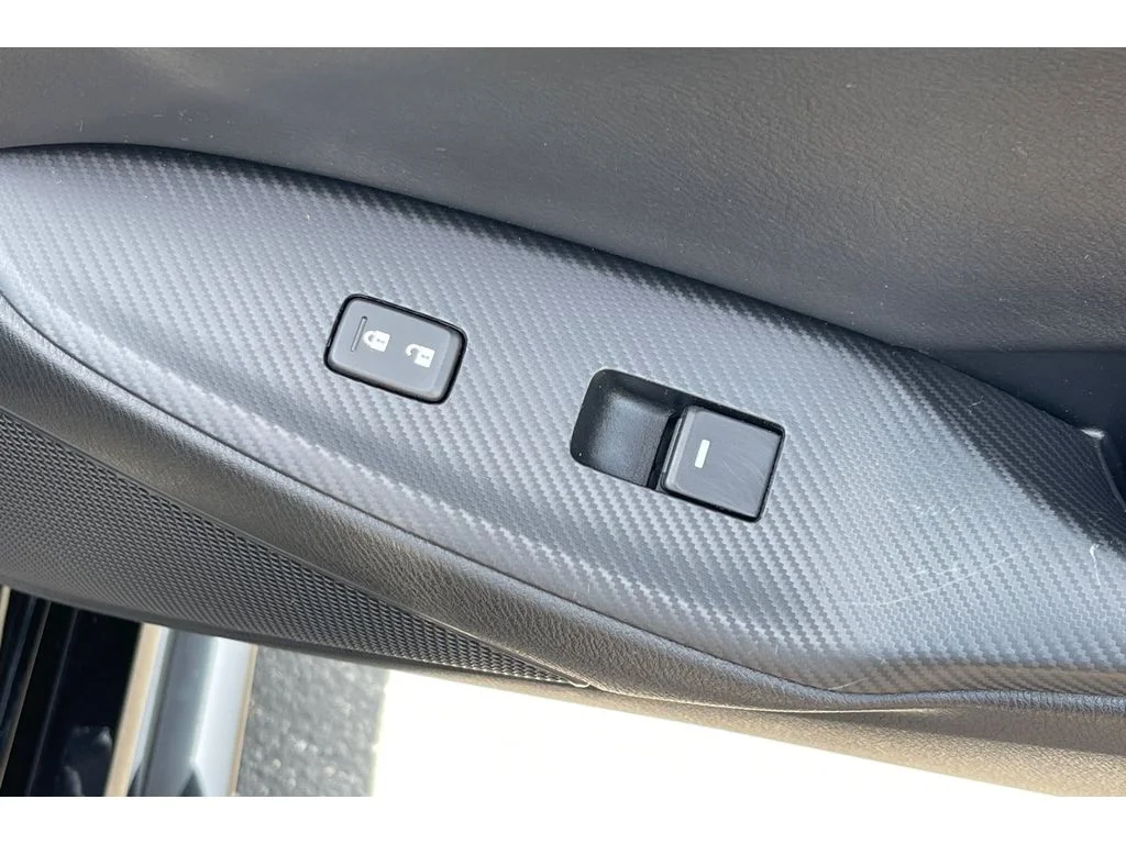 Used 2020 Jet Black Mica Mazda Club image 19