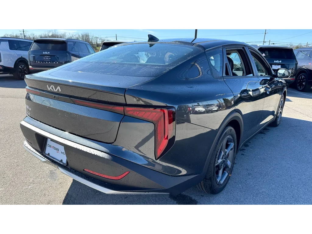 New 2026 Gry Kia LXS image 4