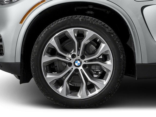 Used 2016 Imperial Blue Metallic BMW xDrive40e image 10