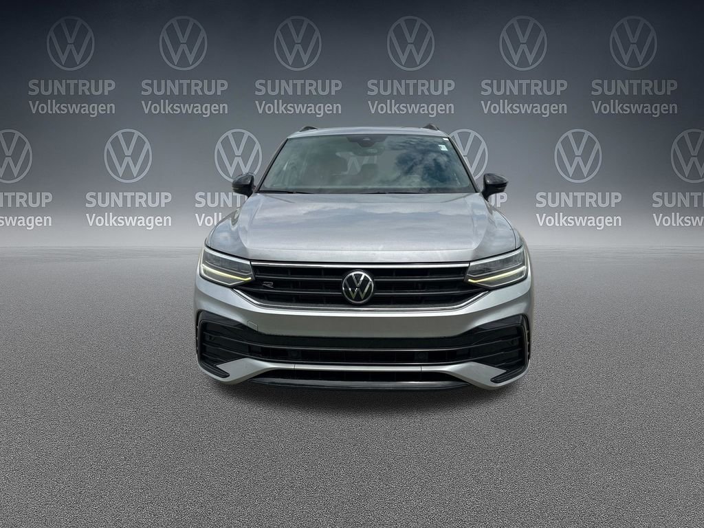 Used 2023 Silver Volkswagen 2.0T SE R-Line Black image 40