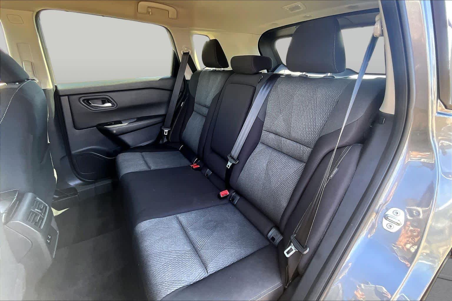 Used 2024 Gun Metallic Nissan SV image 20